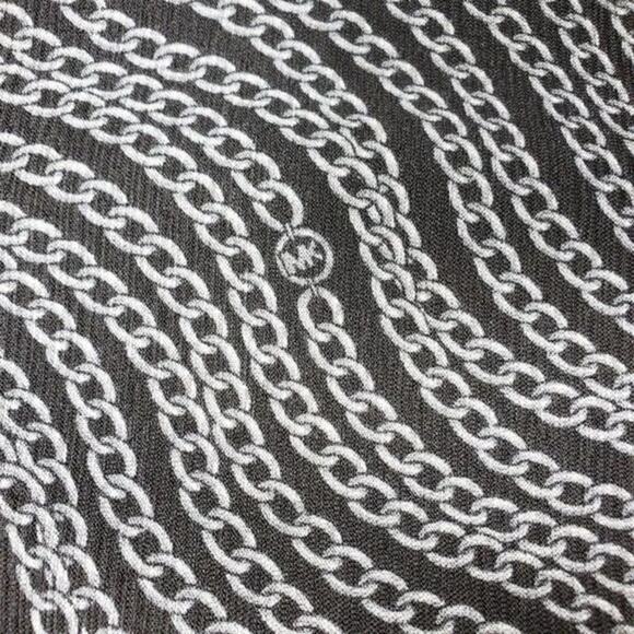 Michael Kors Chain Print Top Women Size PXL Black Silver Short Sleeve NEW - Picture 3 of 12